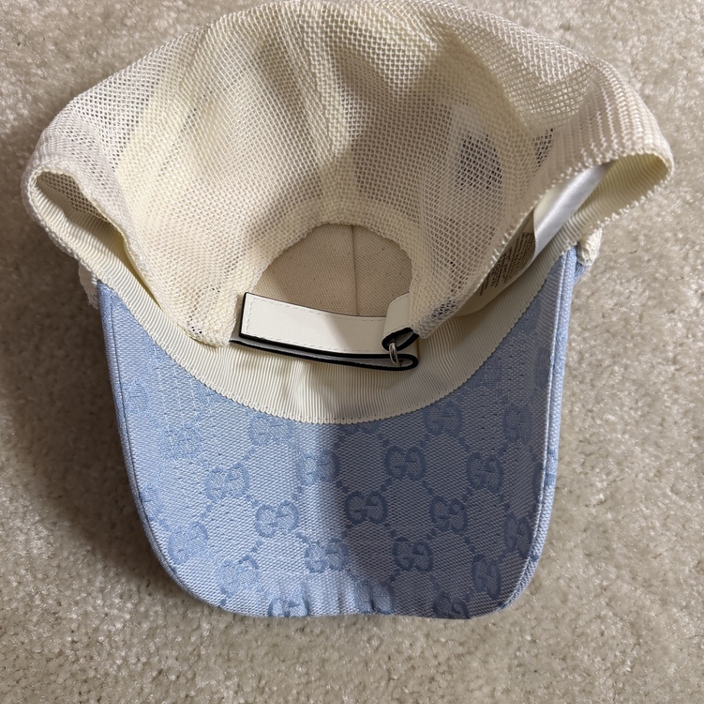 🔥 Gucci GG Monogram Mesh Trucker Hat – Light Blue 🔥 - Picture 3 of 5